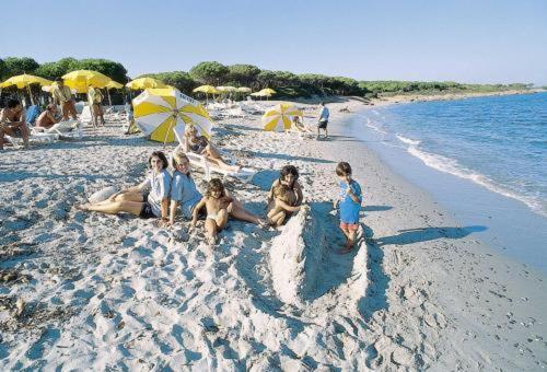 Club Hotel Marina Seada Beach Budoni Esterno foto