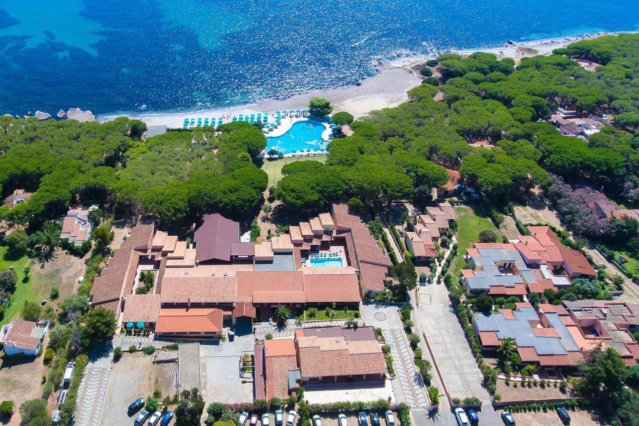 Club Hotel Marina Seada Beach Budoni Esterno foto